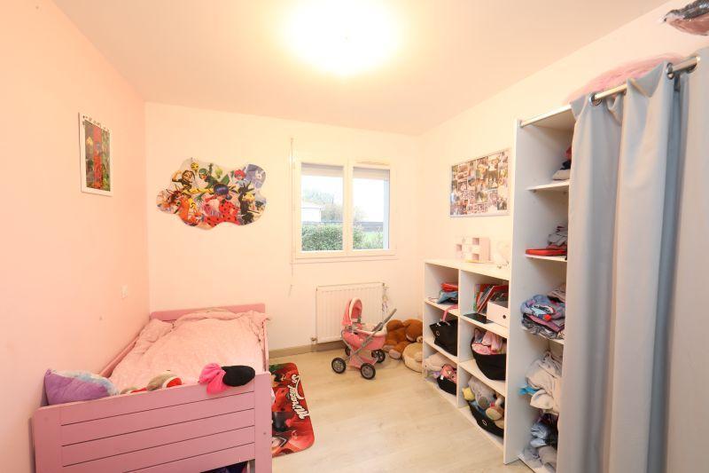 Maison contemporaine - 553 m² - 4 pièces