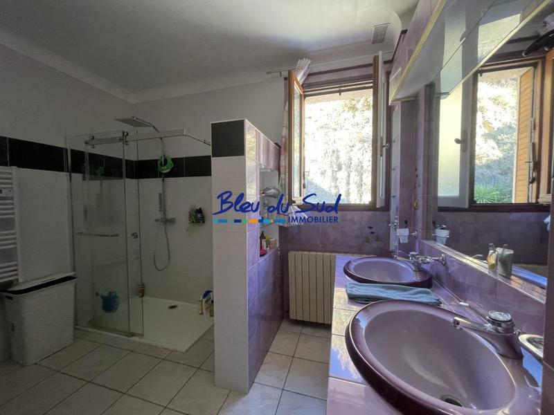 Appartement - 155 m² - 5 pièces