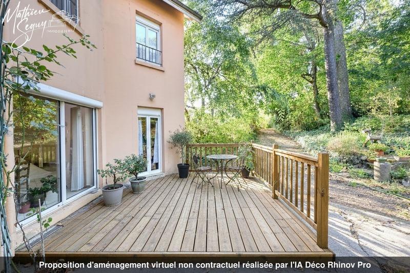 Maison - 90 m² - 4 pièces