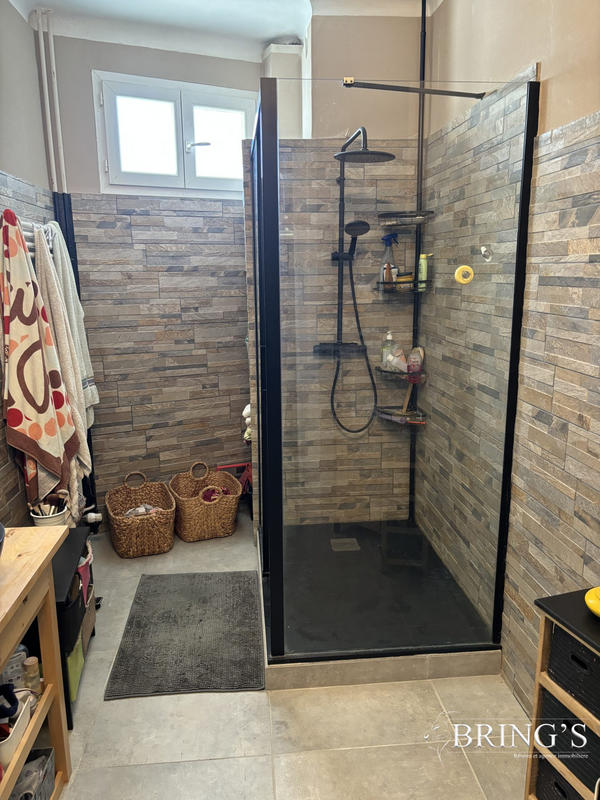 Appartement - 140 m² - 7 pièces