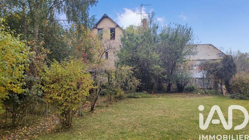 Maison - 650 m² - 20 pièces