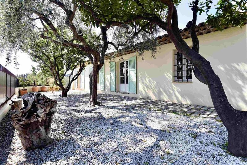 Villa - 174 m² - 4 pièces