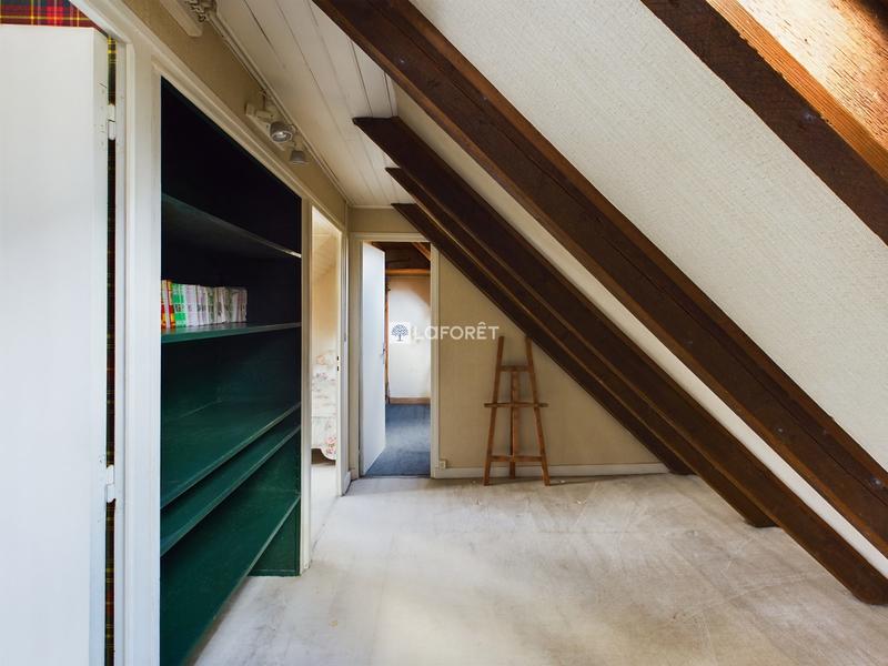 Maison traditionnelle - 190 m² - 10 pièces