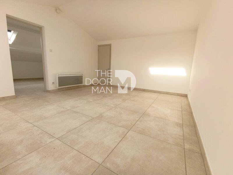 Duplex - 90 m² - 4 pièces