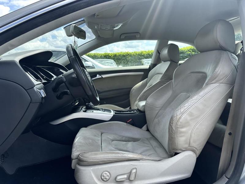 Audi A5 Coupé 2.7 TDi Multitronic 190cv Bva8 Ambiente