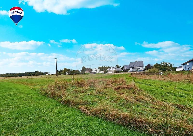 Terrain constructible - 1 265 m²