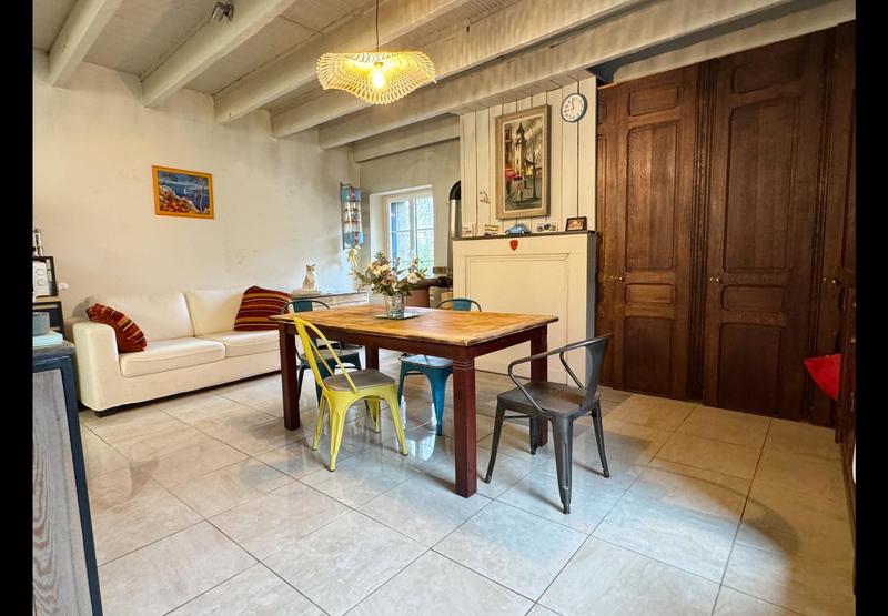 Maison - 90 m² - 4 pièces