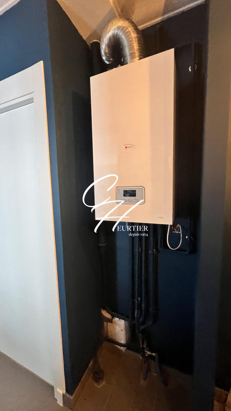 Appartement - 98 m² - 4 pièces