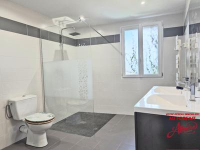 Maison - 89 m² - 3 pièces