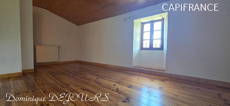 Maison - 140 m² - 7 pièces