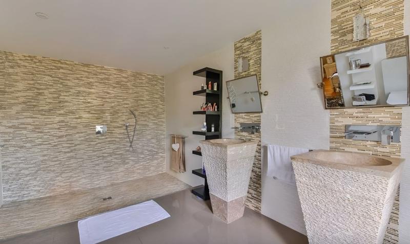 Manoir - 550 m² - 15 pièces