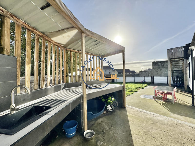 Maison - 137 m² - 7 pièces