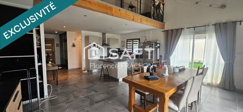 Maison - 180 m² - 6 pièces