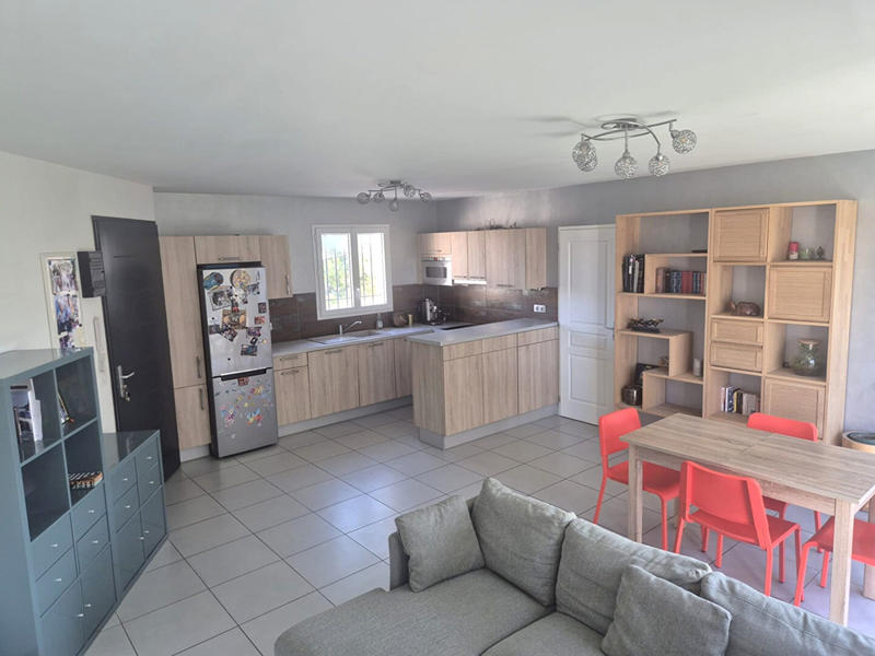 Appartement - 64 m² - 3 pièces