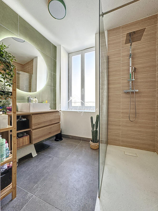 Duplex - 100 m² - 4 pièces