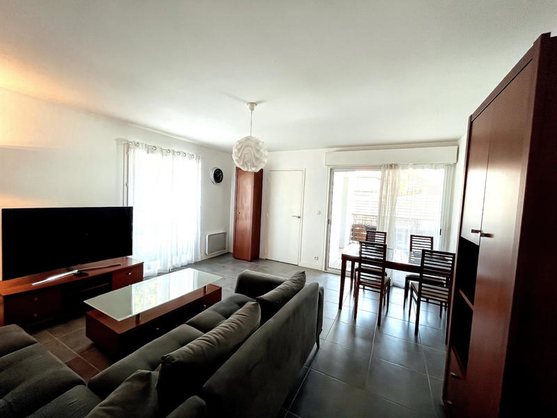 Appartement - 70 m² - 3 pièces