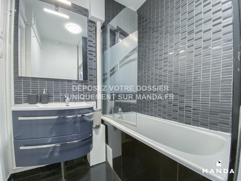 Chambre - 10 m² - 4 pièces