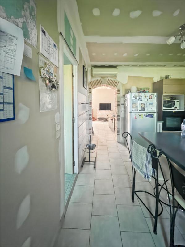 Maison - 99 m² - 5 pièces