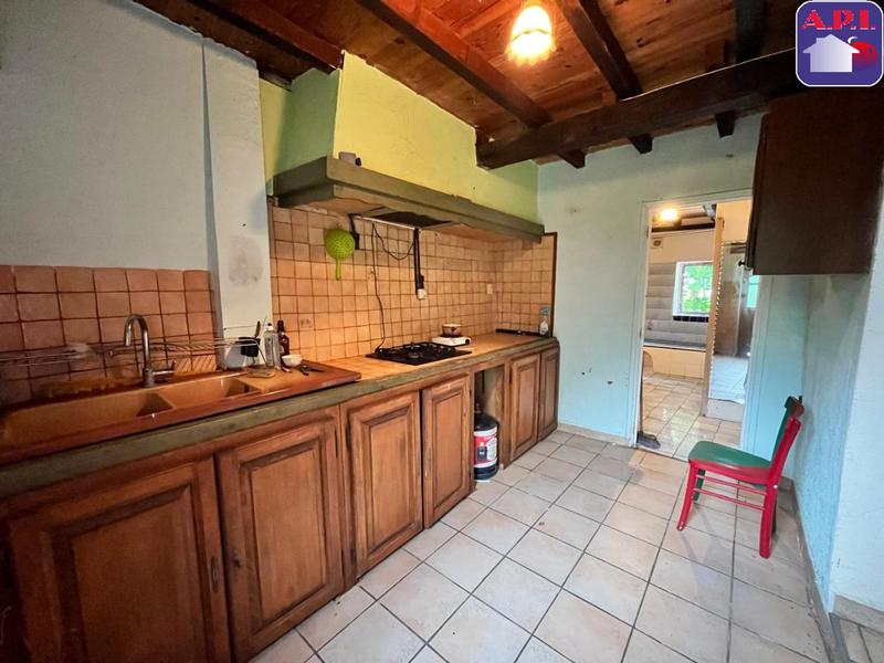 Maison - 202 m² - 6 pièces