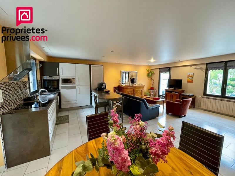 Maison - 103 m² - 7 pièces