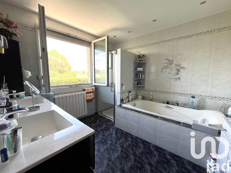 Maison - 168 m² - 7 pièces