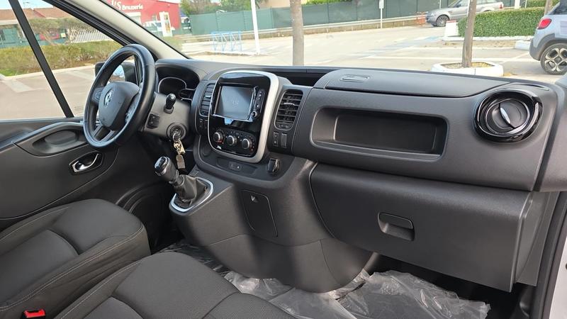 Renault Trafic Vu 2.0 dCi 145 Grand Confort