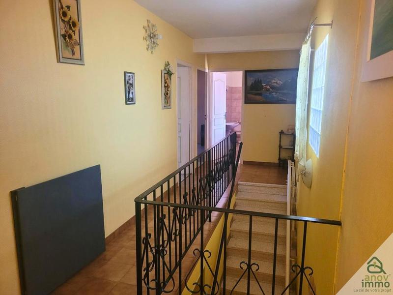 Propriété - 270 m² - 8 pièces