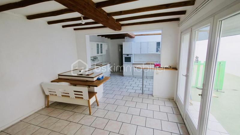 Maison de ville - 220 m² - 7 pièces