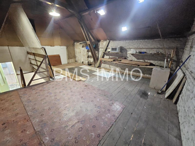 Maison - 90 m² - 3 pièces