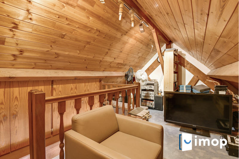 Pavillon - 135 m² - 6 pièces