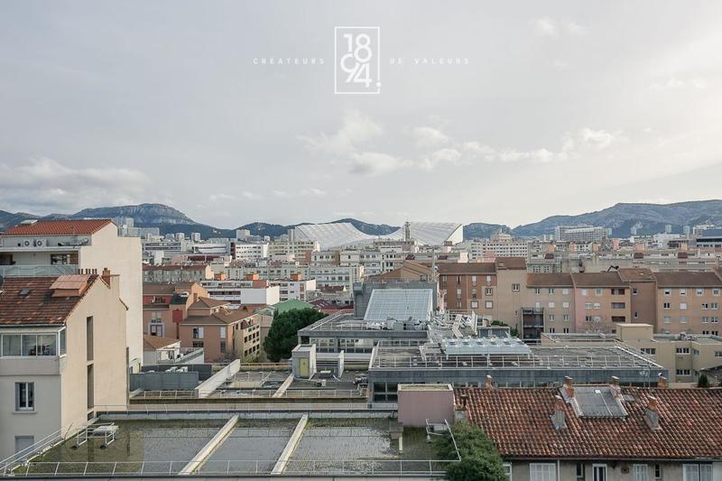 Appartement - 145 m² - 5 pièces