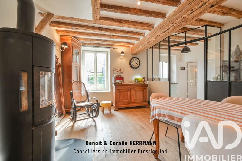 Maison - 208 m² - 7 pièces