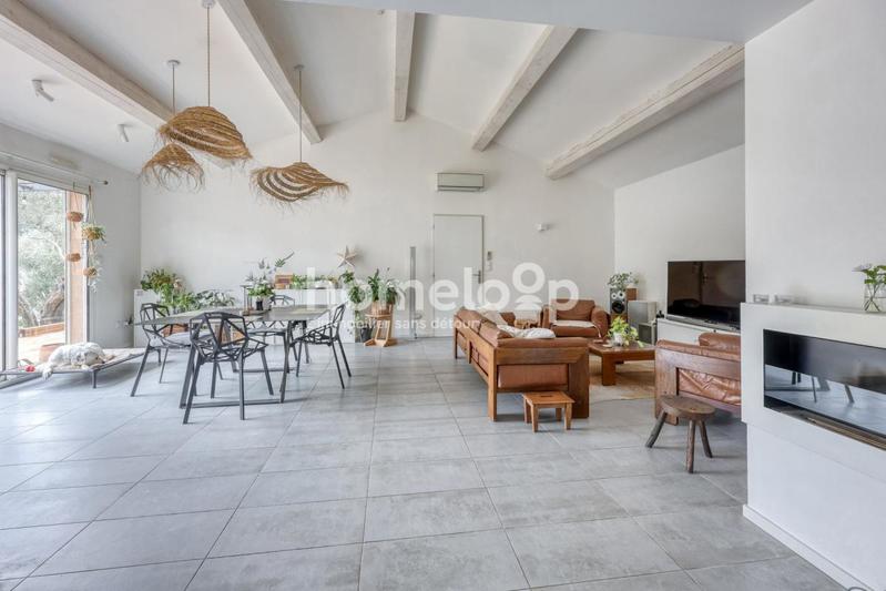 Maison - 146 m² - 6 pièces