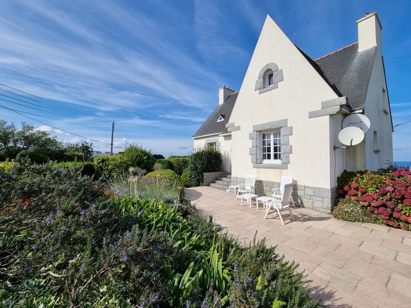 Maison traditionnelle - 120 m² - 6 pièces