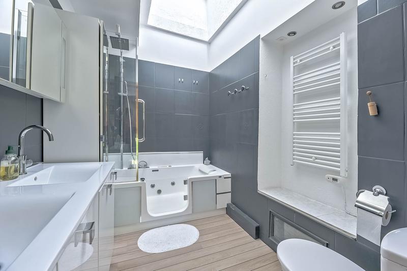 Maison - 104 m² - 6 pièces