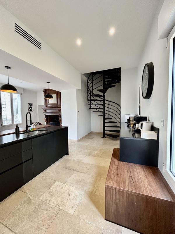 Maison de maîtres - 278 m² - 8 pièces