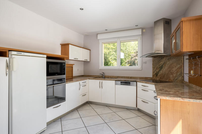 Villa - 237 m² - 7 pièces