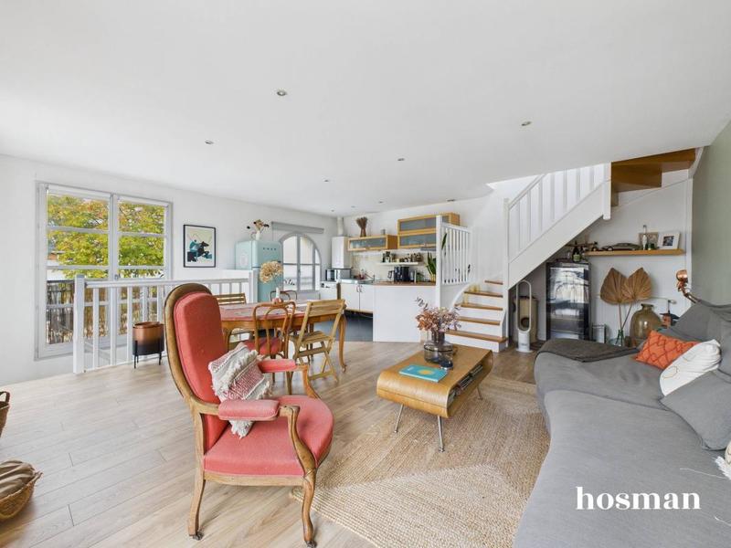 Maison - 90 m² - 4 pièces