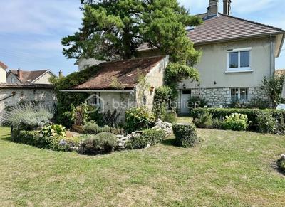 Maison - 125 m² - 5 pièces