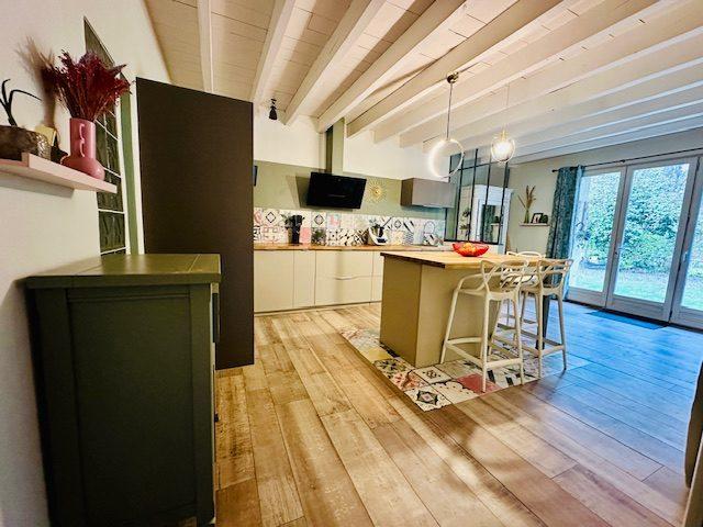 Maison ancienne - 140 m² - 5 pièces