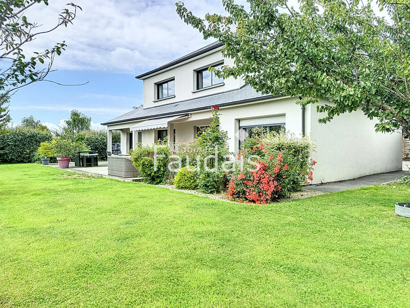 Maison - 173 m² - 7 pièces