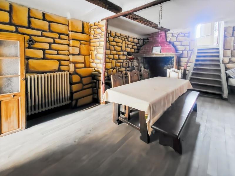 Maison de ville - 150 m² - 5 pièces