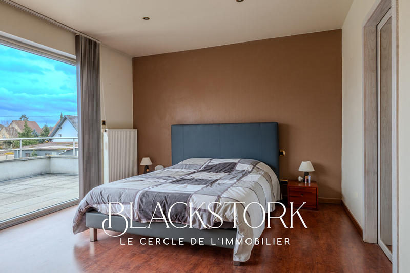 Maison - 170 m² - 5 pièces