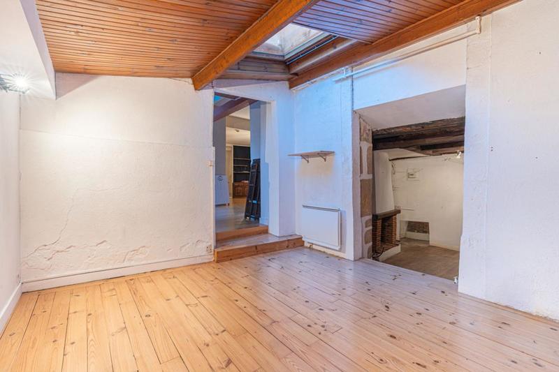 Duplex - 144 m² - 6 pièces