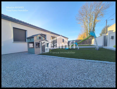 Maison - 138 m² - 5 pièces