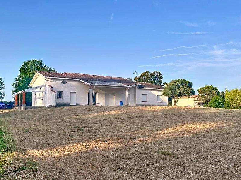 Maison - 180 m² - 6 pièces