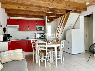 Maison - 74 m² - 5 pièces