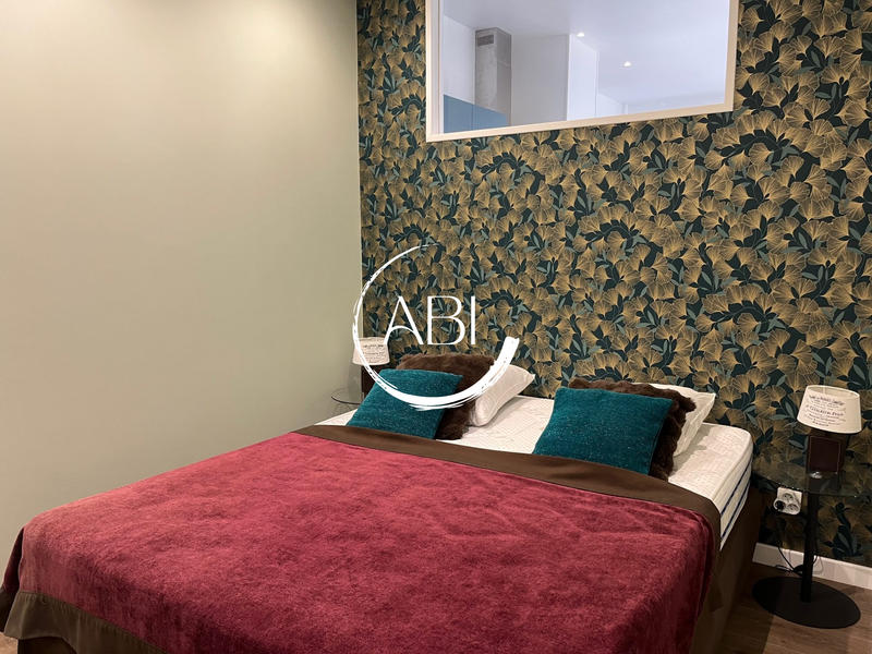 Appartement - 70 m² - 2 pièces