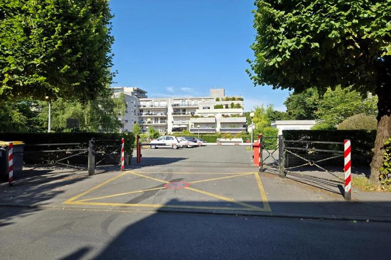 Appartement - 81 m² - 3 pièces