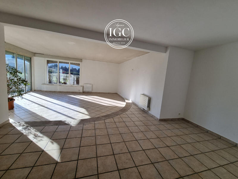 Maison - 140 m² - 4 pièces